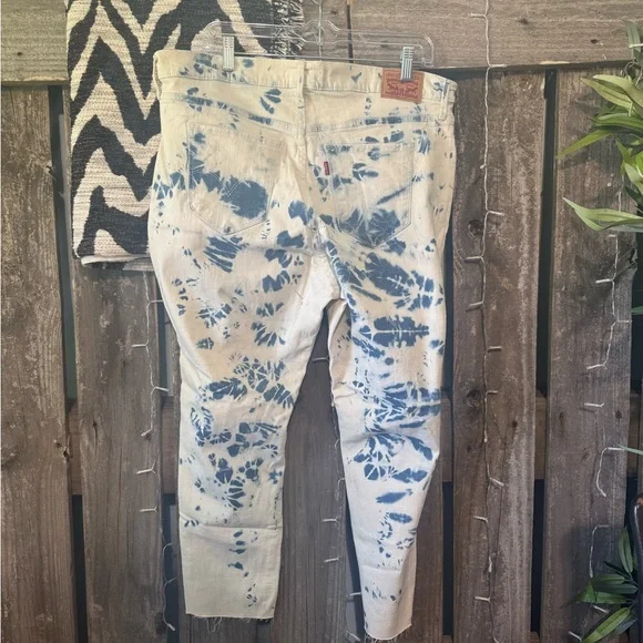 Women’s Levi’s Bleach washed Skinny Jeans- Size 18W - Picture 2 of 3